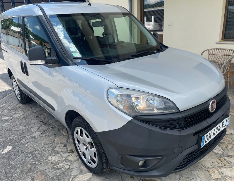 Fiat Doblo Бензин, снимка 1 - Автомобили и джипове - 46101022