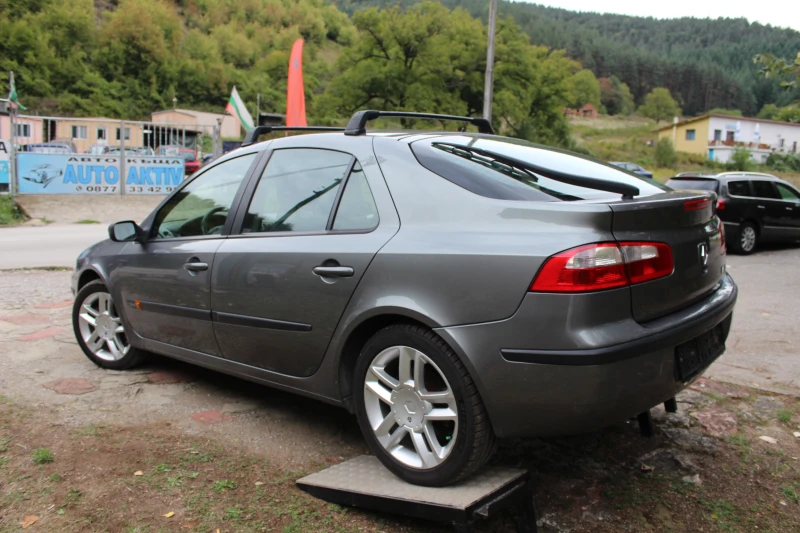 Renault Laguna 1.9 DCI Уникат, снимка 5 - Автомобили и джипове - 47403620