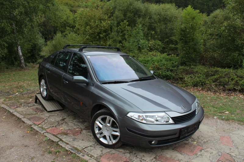 Renault Laguna 1.9 DCI Уникат, снимка 1 - Автомобили и джипове - 47403620