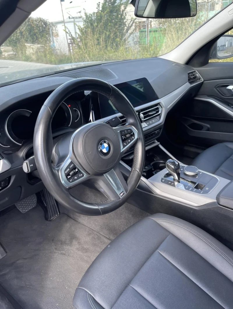 BMW 320 LED-Xenon Navi Leather KeylessGo Klima PDC ..., снимка 9 - Автомобили и джипове - 47393380