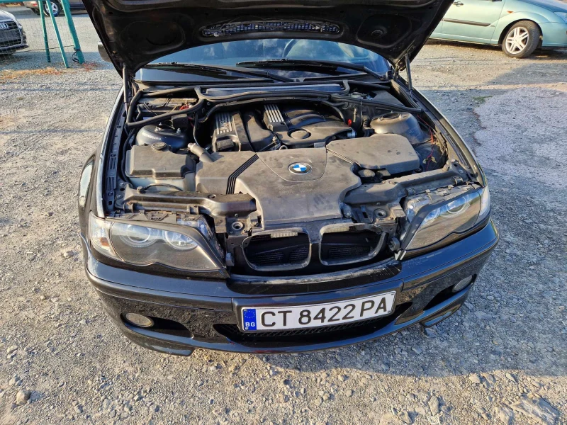 BMW 320 i M-Pack, снимка 15 - Автомобили и джипове - 47530991