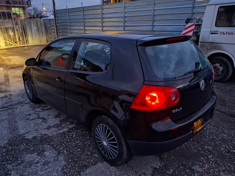 VW Golf, снимка 7 - Автомобили и джипове - 48482291