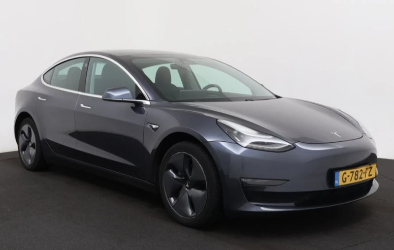 Tesla Model 3  4х4 Европейска Гаранция, снимка 1 - Автомобили и джипове - 48907625