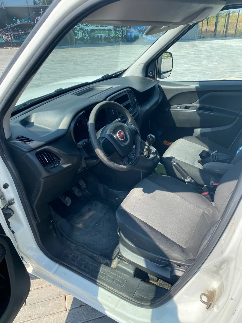 Fiat Doblo 1.6 Maxi, снимка 9 - Автомобили и джипове - 49128517