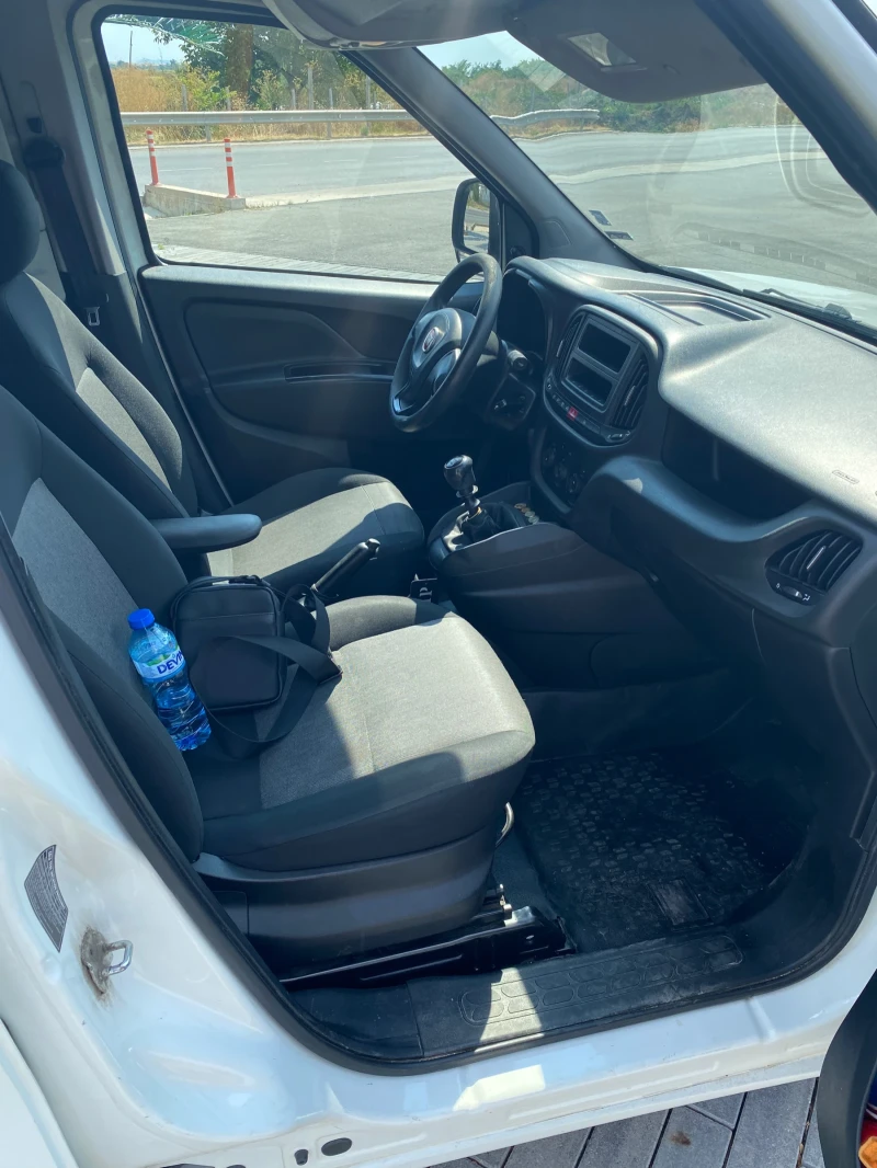 Fiat Doblo 1.6 Maxi, снимка 8 - Автомобили и джипове - 49128517