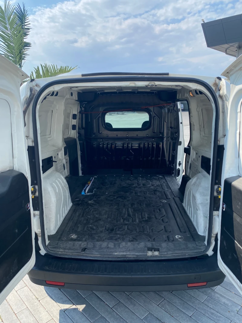 Fiat Doblo 1.6 Maxi, снимка 7 - Автомобили и джипове - 49128517