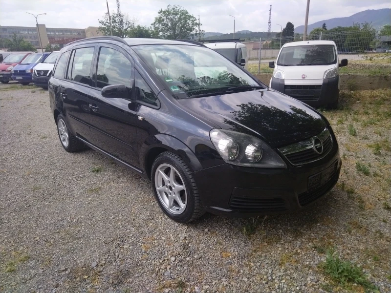 Opel Zafira 7 места, 6 скорости, темпомат, климатик 