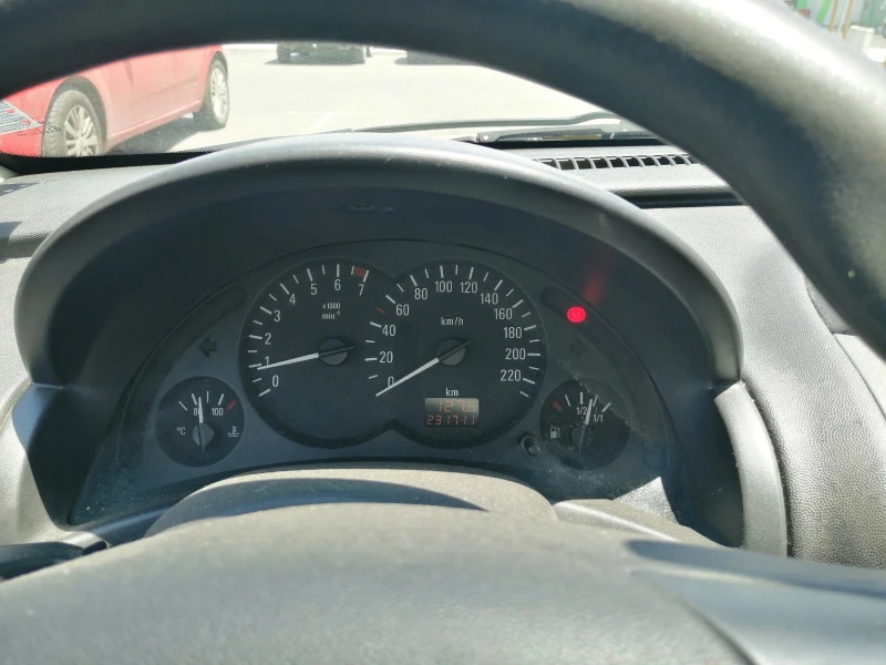 Opel Corsa C, снимка 5 - Автомобили и джипове - 52588880