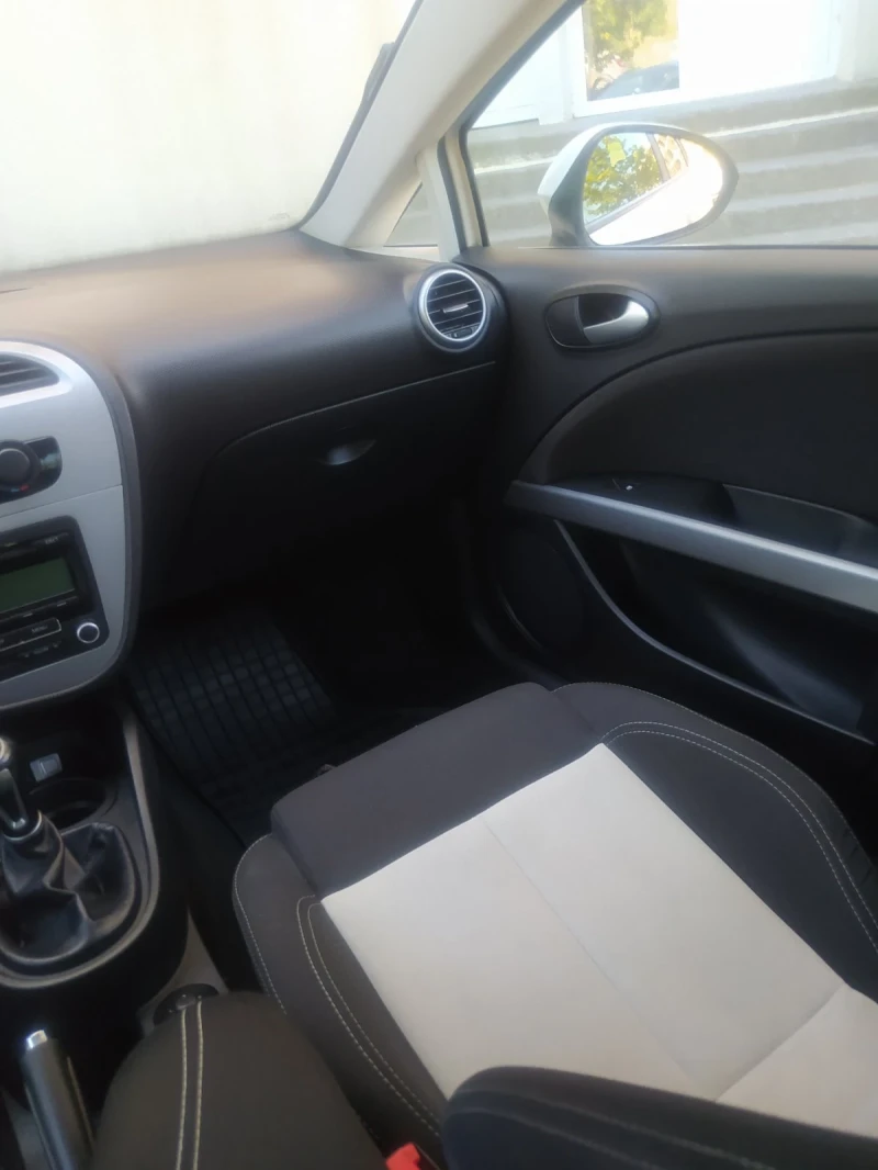 Seat Leon FR Gt, снимка 8 - Автомобили и джипове - 52191764