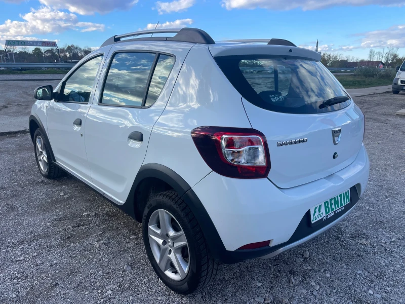 Dacia Sandero STEPWAY-0.9TCE-90-ITALIA, снимка 11 - Автомобили и джипове - 52219242
