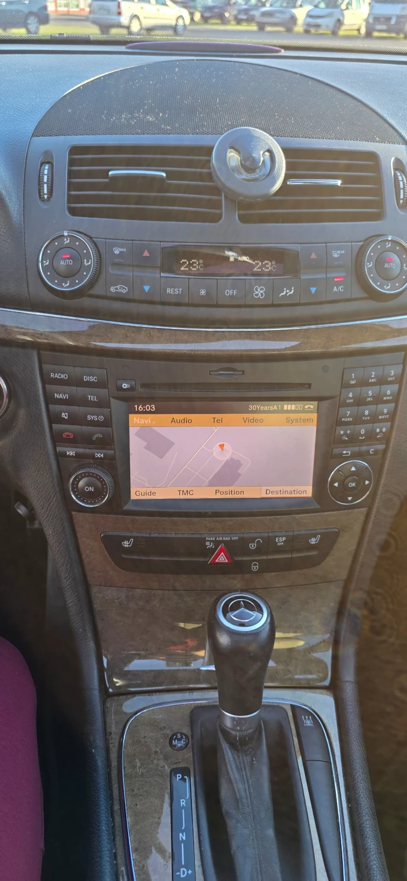 Mercedes-Benz E 500 4matic, LPG, AMG Optics, Facelift, снимка 10 - Автомобили и джипове - 52404114