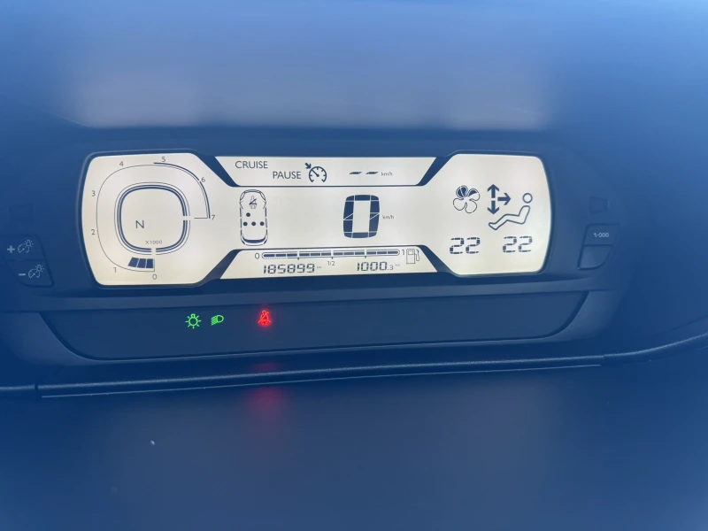 Citroen C4 Picasso 1.6HDI Automatic, снимка 7 - Автомобили и джипове - 52812590