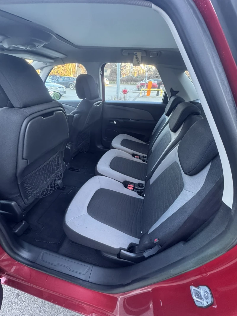 Citroen C4 Picasso 1.6HDI Automatic, снимка 10 - Автомобили и джипове - 52812590
