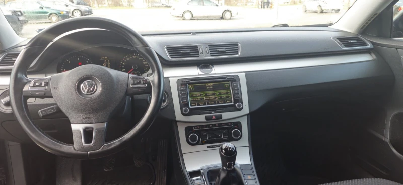VW Passat B7, снимка 5 - Автомобили и джипове - 53233649