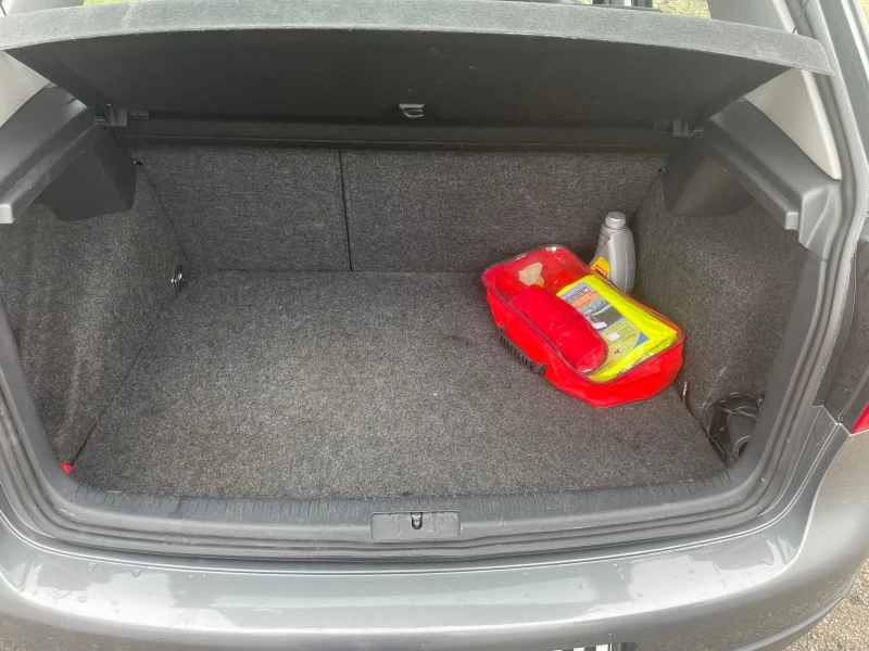 VW Golf, снимка 10 - Автомобили и джипове - 53292613