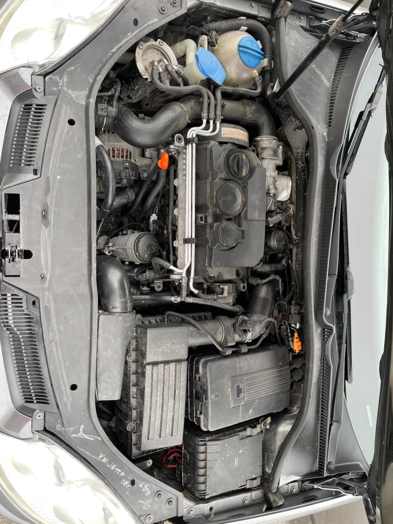 VW Golf, снимка 13 - Автомобили и джипове - 53292613