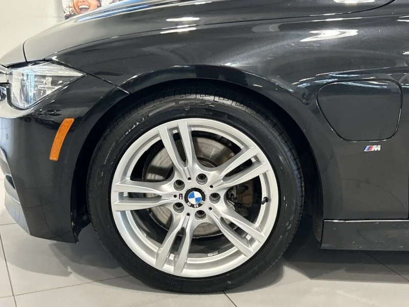 BMW 330 M ПАКЕТ * ЧЕРЕН САЛОН * ПАНОРАМА * , снимка 8 - Автомобили и джипове - 53599482