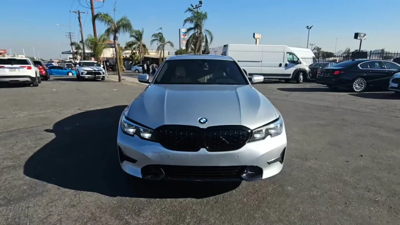 BMW 330 xDrive - 43000 лв. - 38298951 1