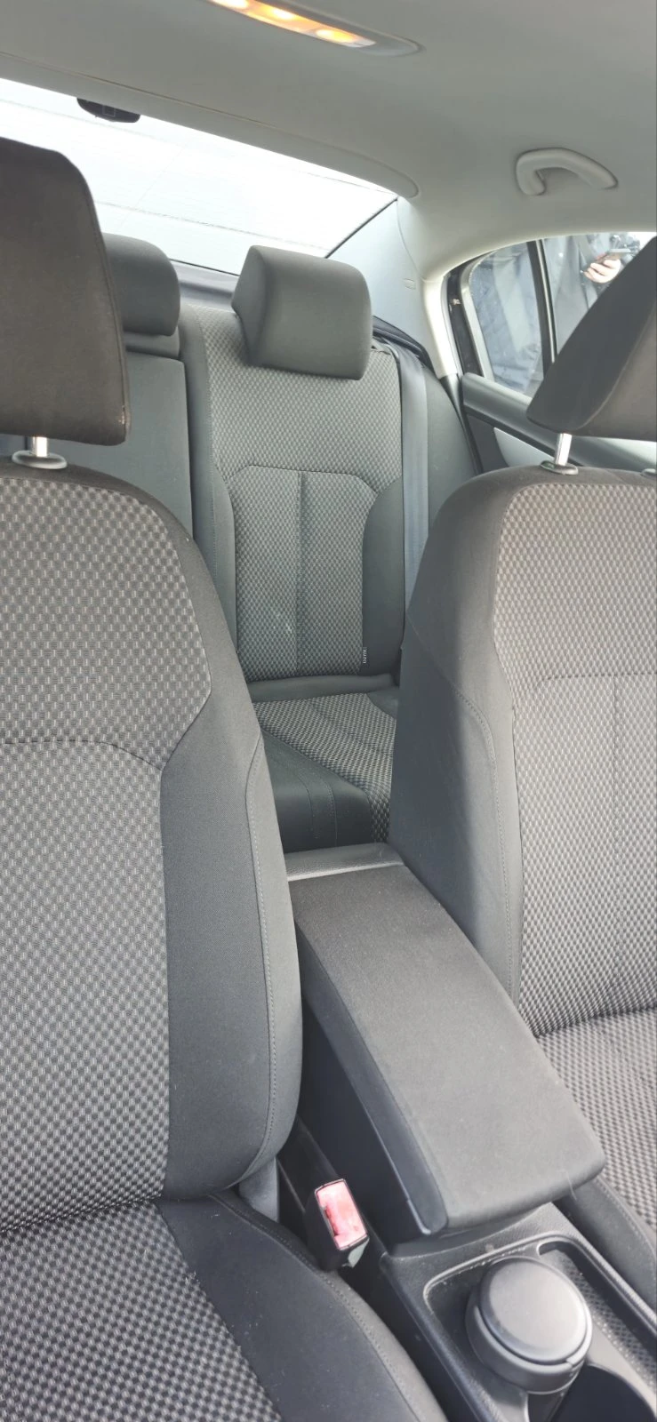 VW Passat B7, снимка 4 - Автомобили и джипове - 53233649