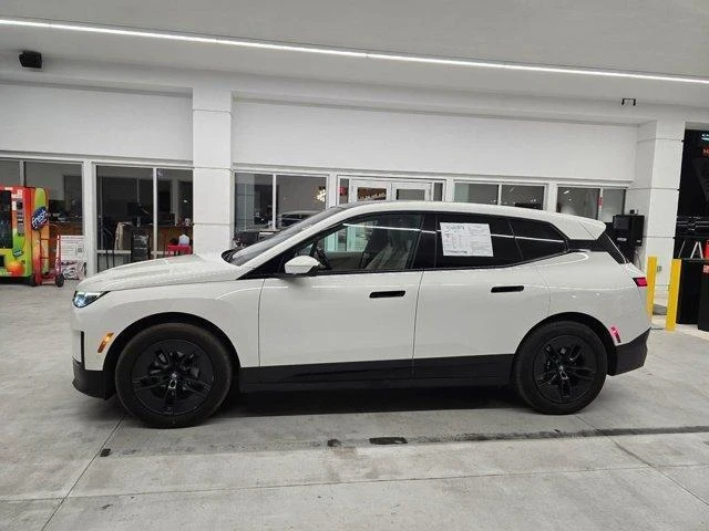 BMW iX xDrive50, снимка 5 - Автомобили и джипове - 54679123