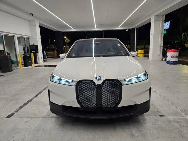BMW iX xDrive50