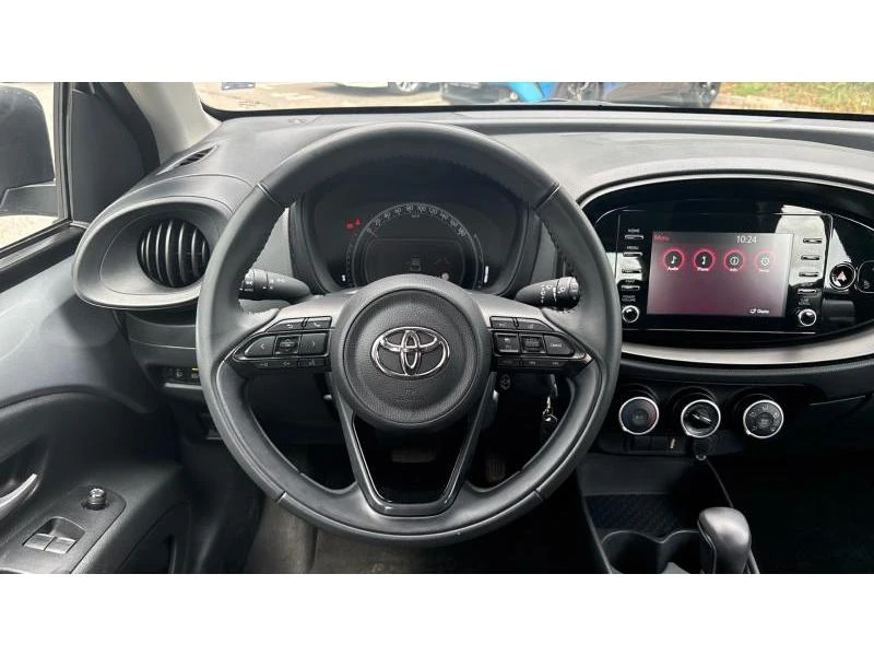 Toyota Aygo X 1.0P ENVY CVT, снимка 13 - Автомобили и джипове - 54790270