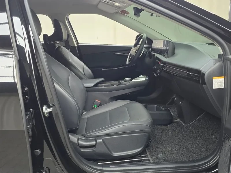 Kia EV6 STANDARD AIR, снимка 10 - Автомобили и джипове - 55026889