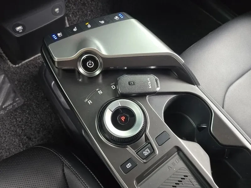 Kia EV6 STANDARD AIR, снимка 9 - Автомобили и джипове - 55026889