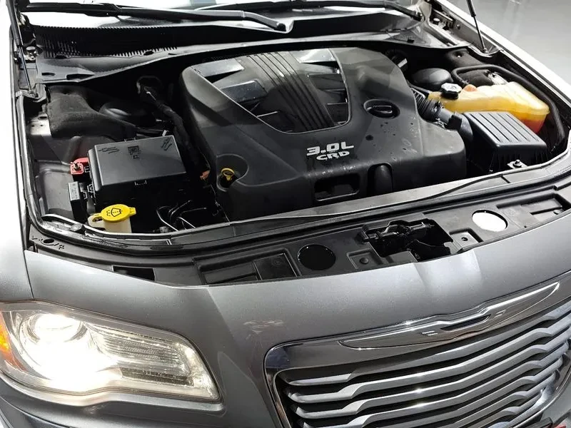 Chrysler 300c 3.0D - САМО 30% АВАНС, снимка 6 - Автомобили и джипове - 55991303