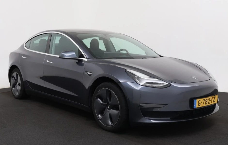 Tesla Model 3  44   | Mobile.bg   1