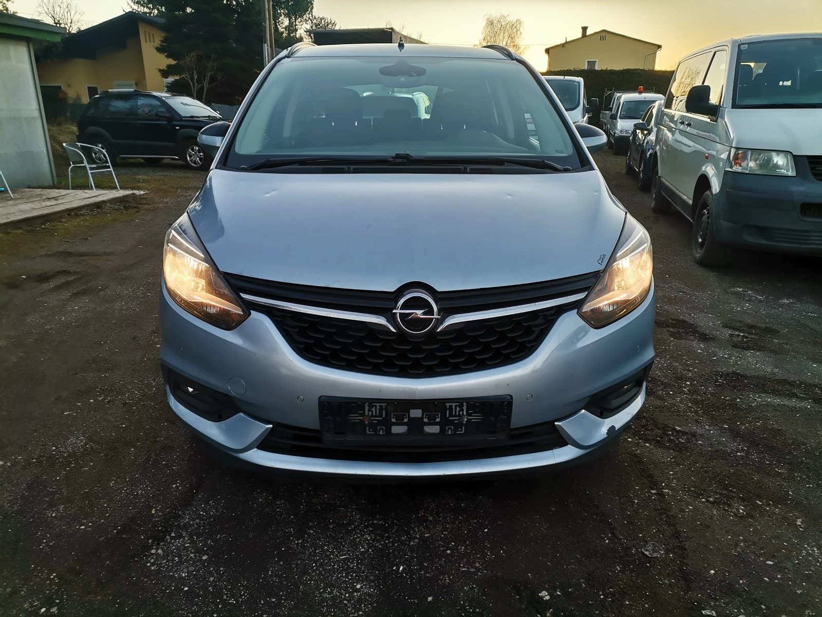 Opel Zafira 1.6 CDTI Evro6 - изображение 2