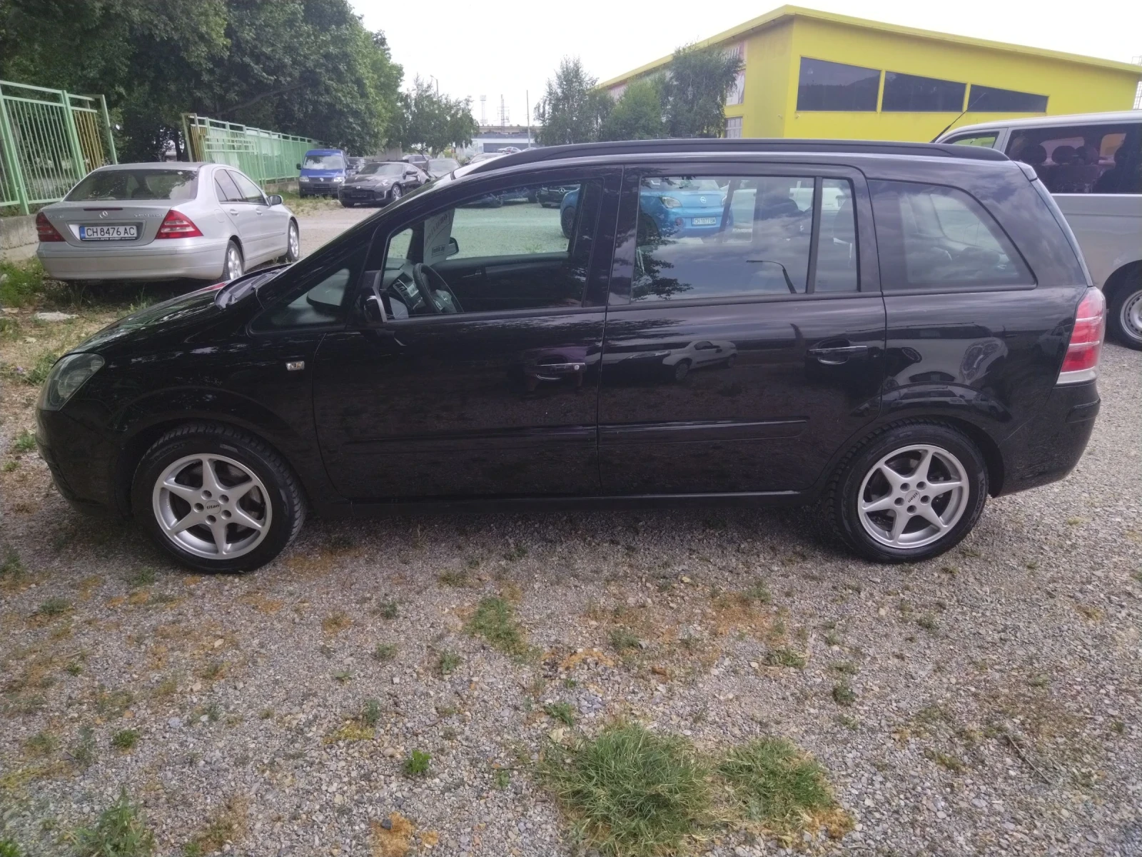 Opel Zafira 7 места, 6 скорости, темпомат, климатик  - изображение 4