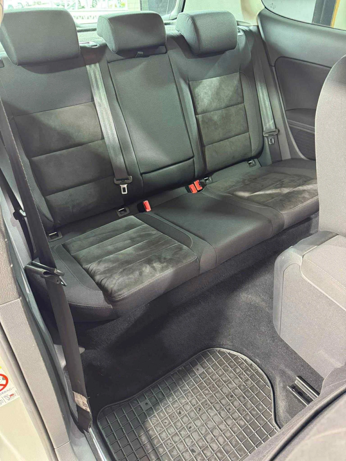 VW Golf 6 2.0TDI - изображение 8