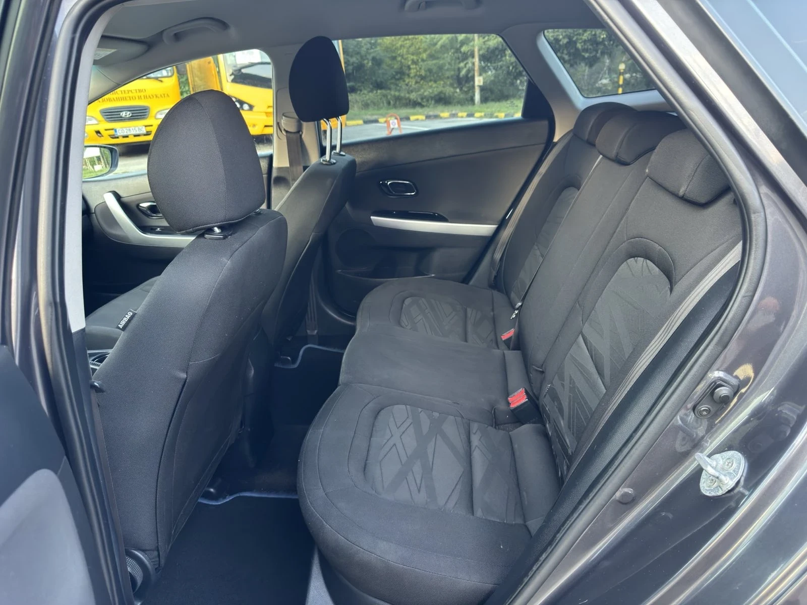Kia Ceed 1.6CRDi Климатроник* EURO 5 | Mobile.bg — изображение 13