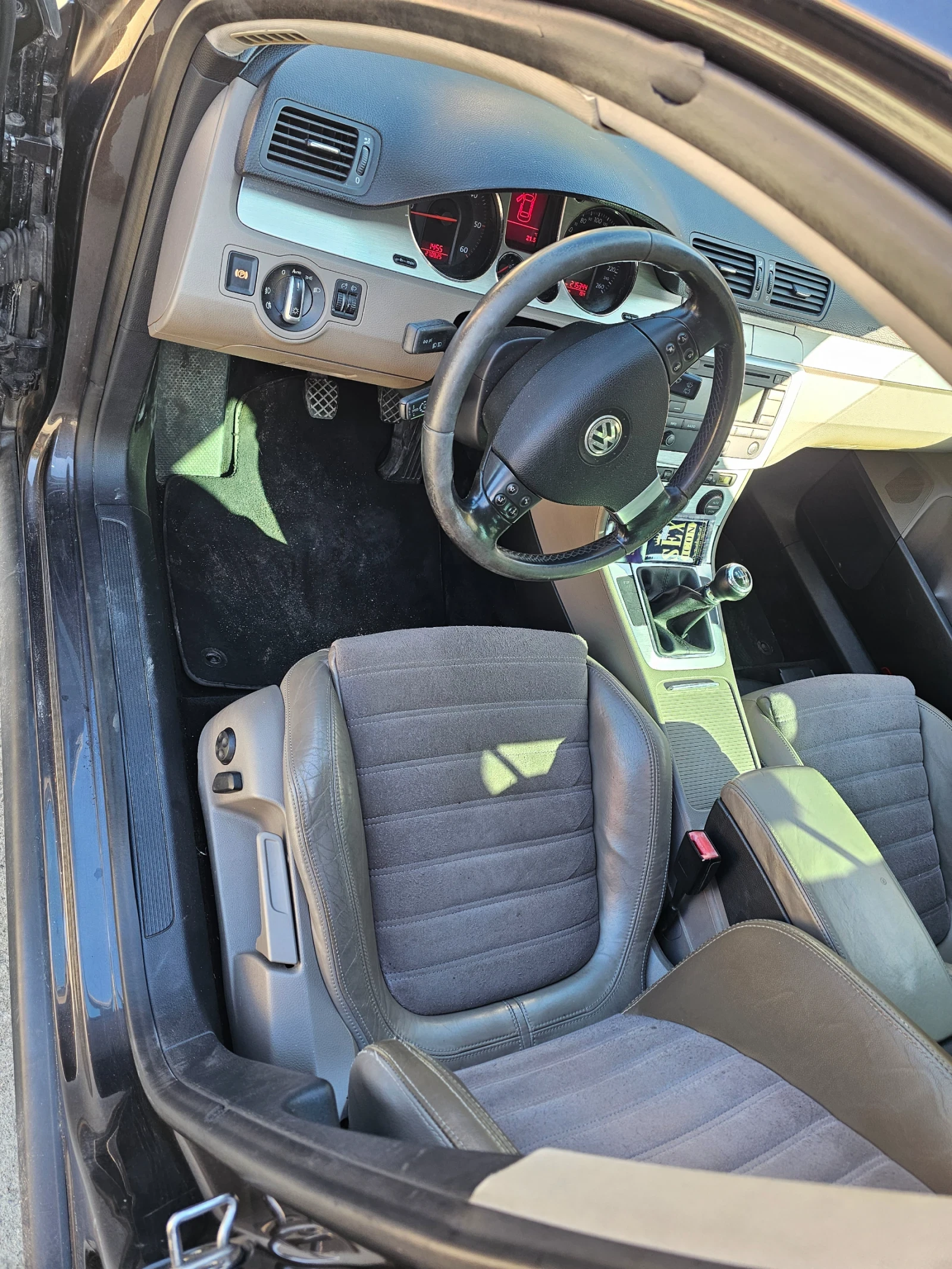 VW Passat 2.0tdi 170 коня highline  | Mobile.bg — изображение 6