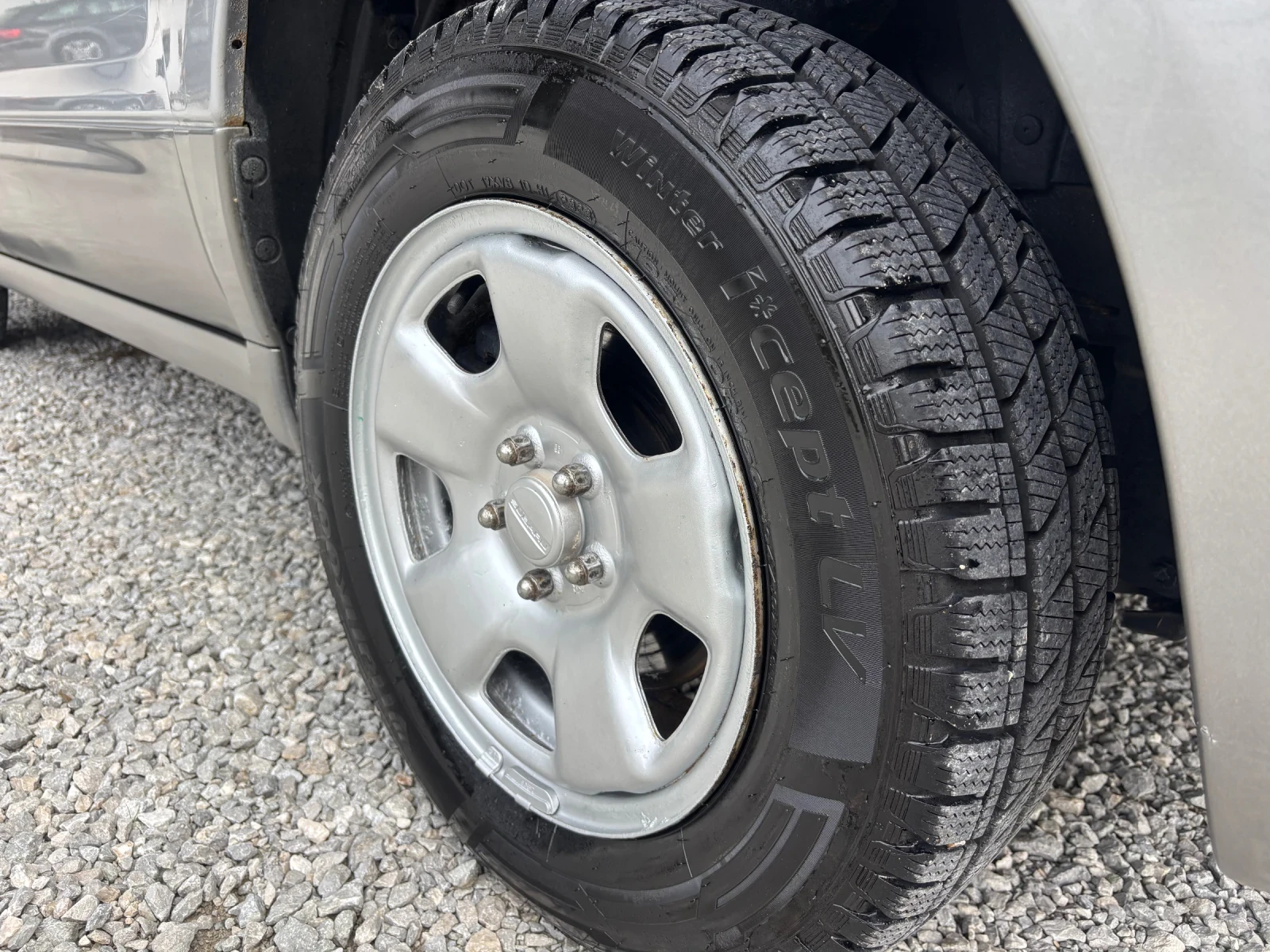 Subaru Forester 2.0i 125     | Mobile.bg   12