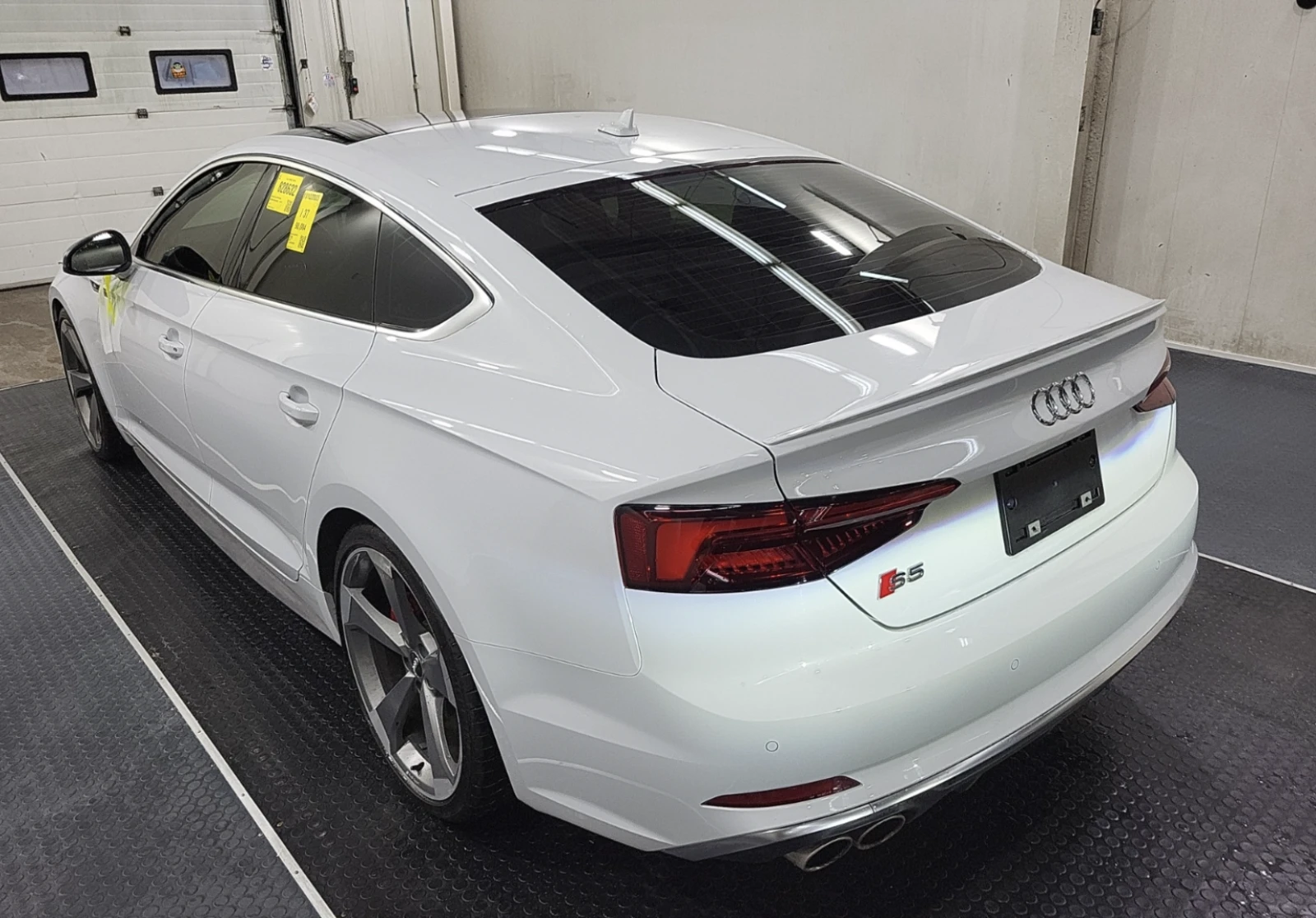 Audi S5 SPORTBACK TECHNIK - изображение 4