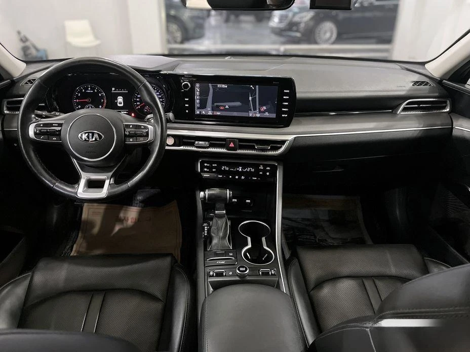 Kia K5 2.0 LPI Trandy * НАЙ-ДОБРА ЦЕНА В БЪЛГАРИЯ*  - изображение 8