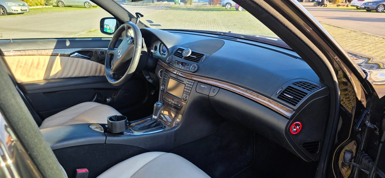 Mercedes-Benz E 500 4matic, LPG, AMG Optics, Facelift | Mobile.bg   13