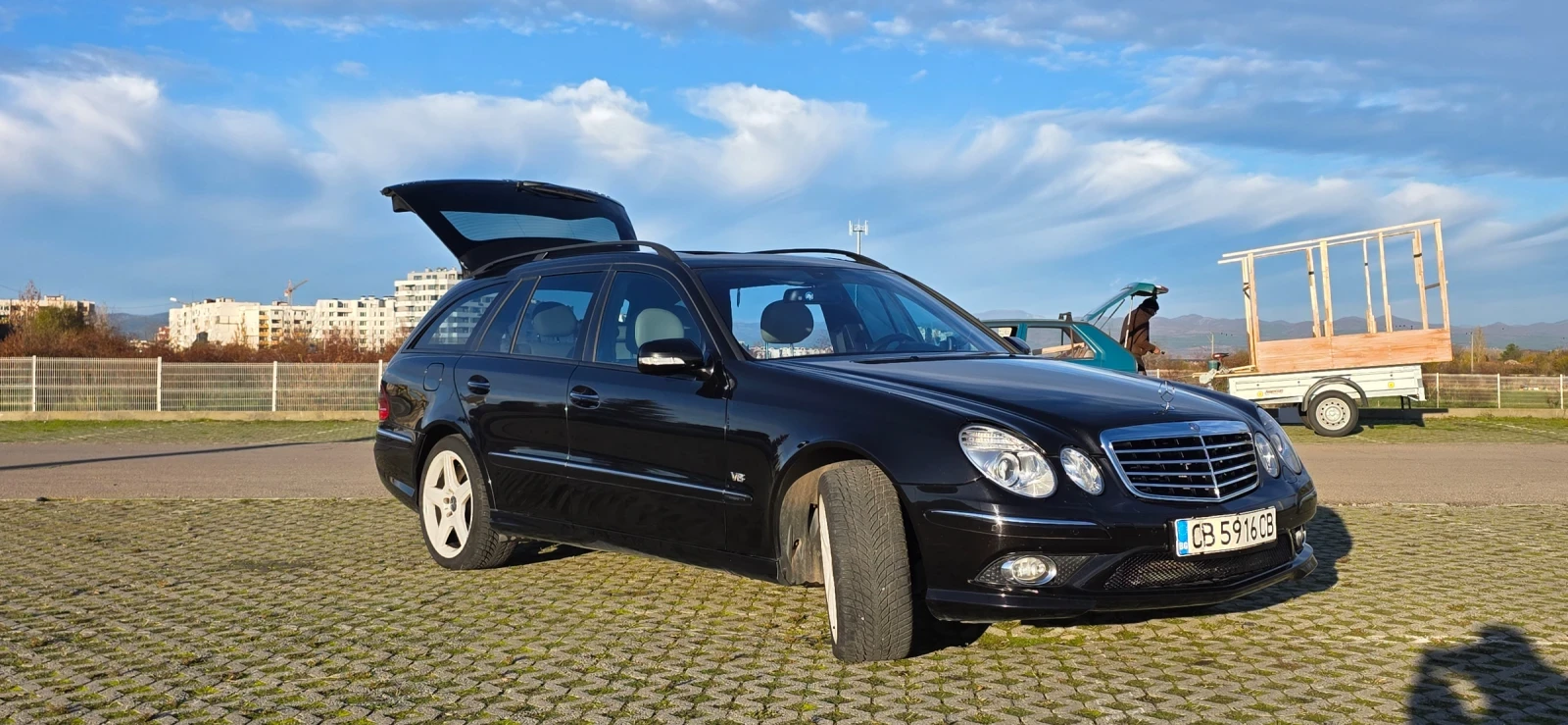 Mercedes-Benz E 500 4matic, LPG, AMG Optics, Facelift | Mobile.bg   7