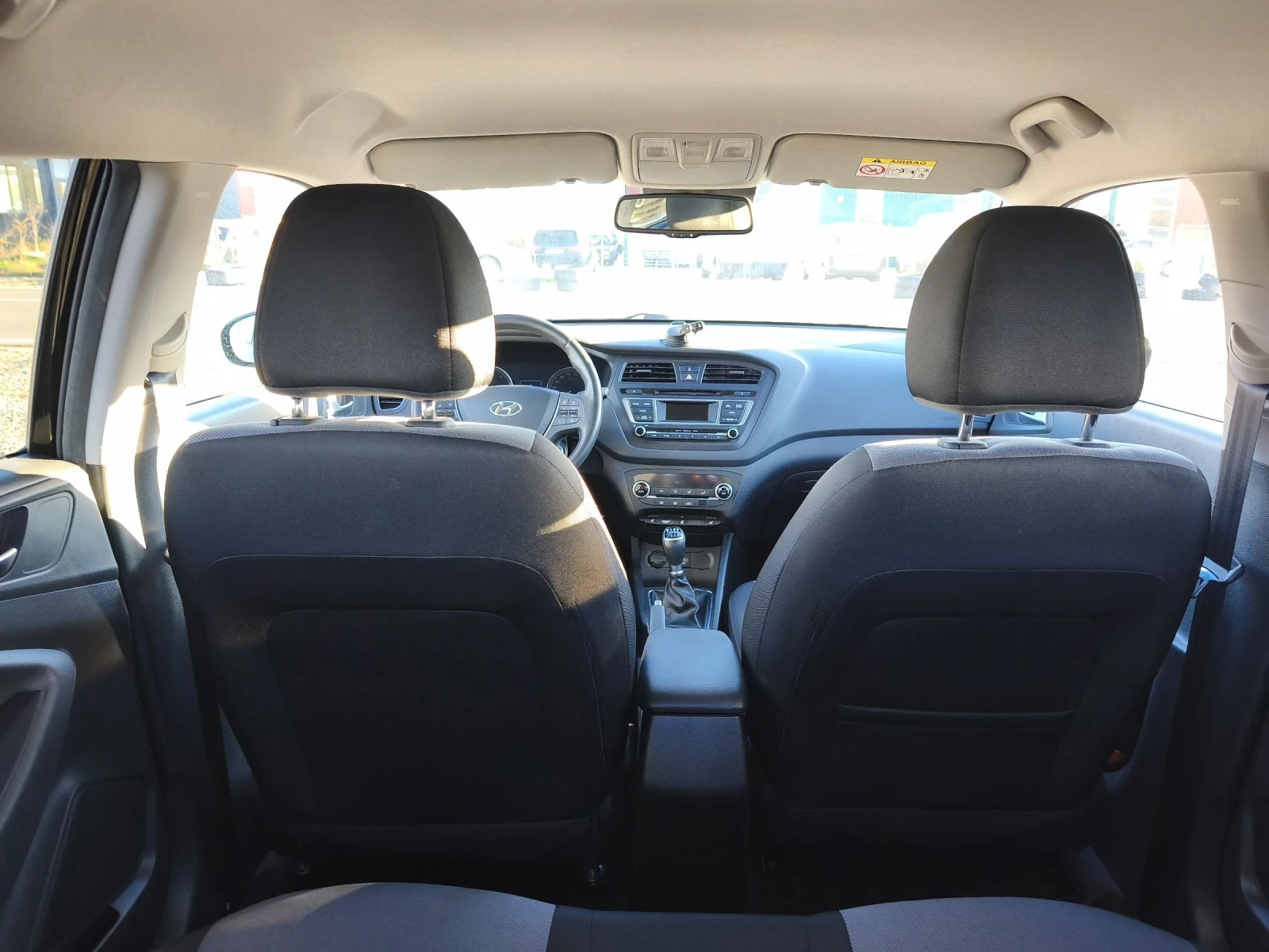 Hyundai I20 1.4CRDI 90hp Active  - изображение 10