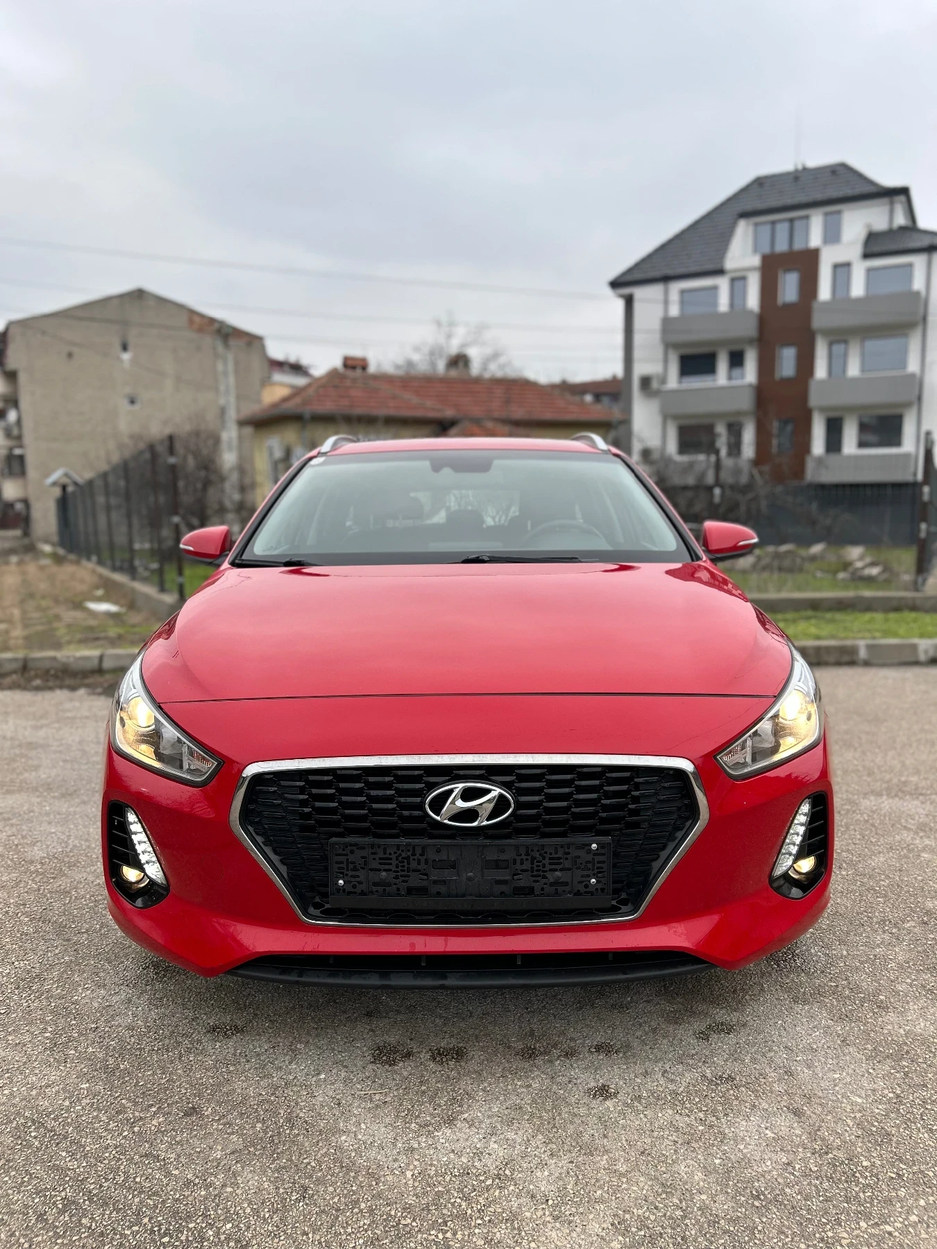 Hyundai I30 1.0T GDI - изображение 2