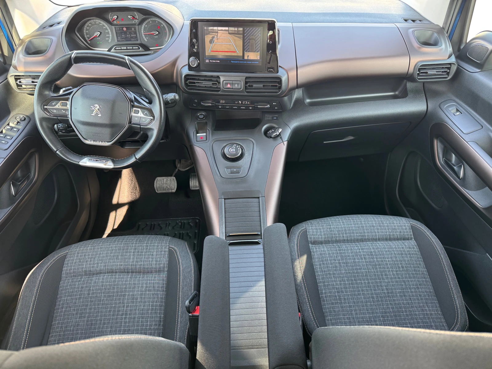 Peugeot Rifter GT-Line 1.5HDI AUTOMATIC 6+ 1 КАМЕРА CARPLAY ОТ БГ, снимка 11 - Автомобили и джипове - 53712927