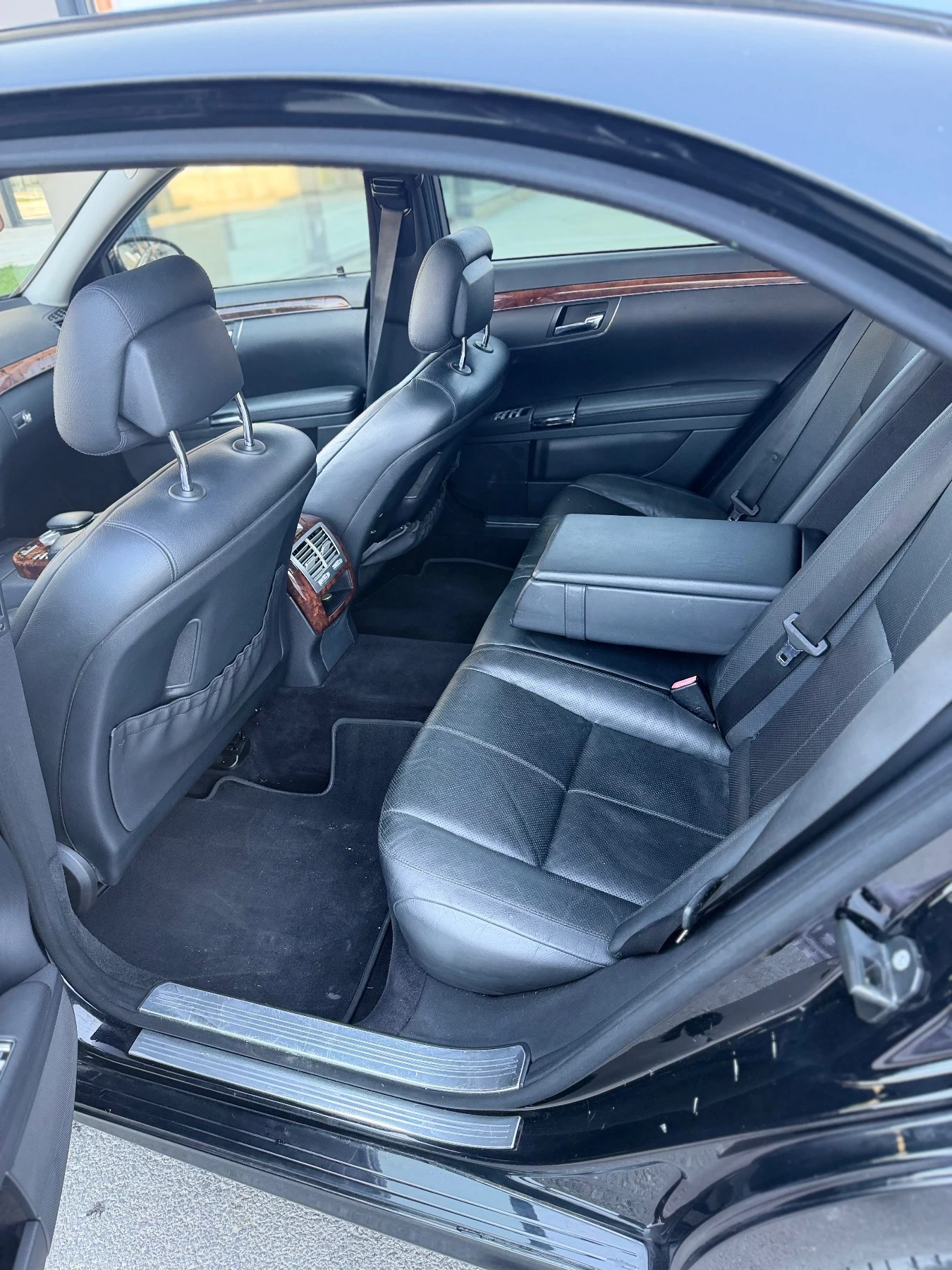 Mercedes-Benz S 500 ГАЗ! РЕАЛНИ КИЛОМЕТРИ!!!, снимка 8 - Автомобили и джипове - 53879043