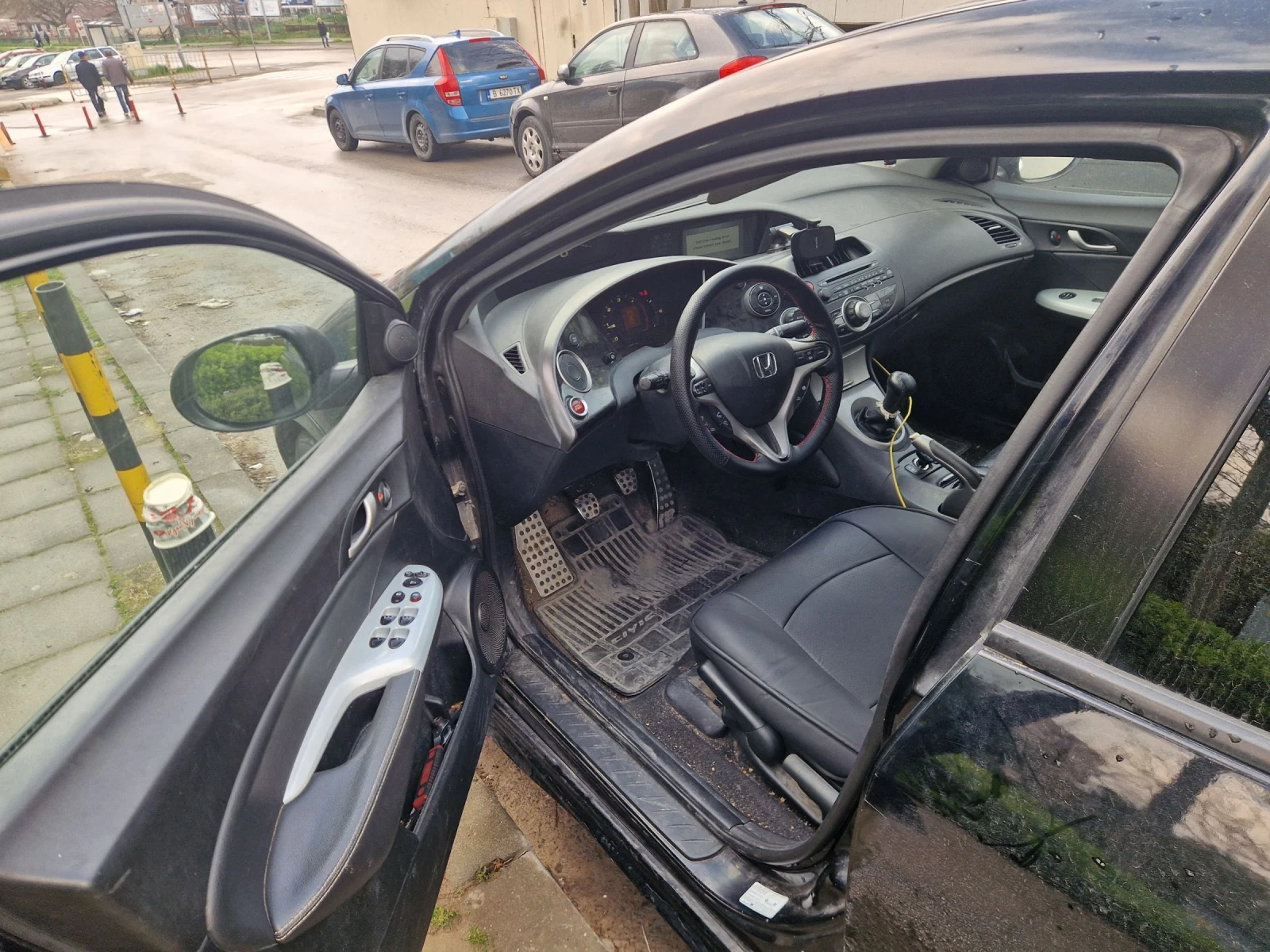 Honda Civic Honda Civic 8 2.2CTDI, снимка 5 - Автомобили и джипове - 54645133