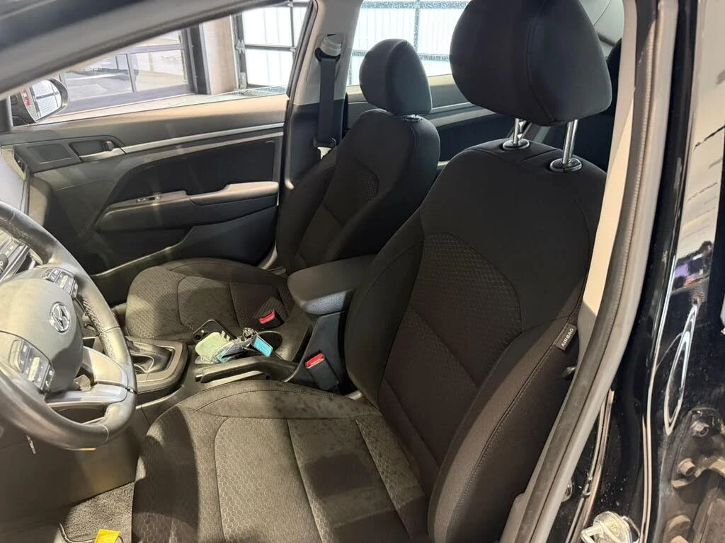 Hyundai Elantra Preferred* ����������* (���� �� ��) | Mobile.bg � ����������� 10