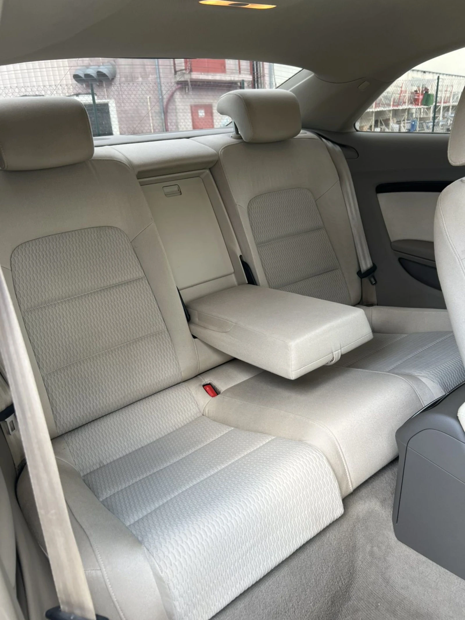 Audi A5 2.7 TDI, снимка 14 - Автомобили и джипове - 54333298