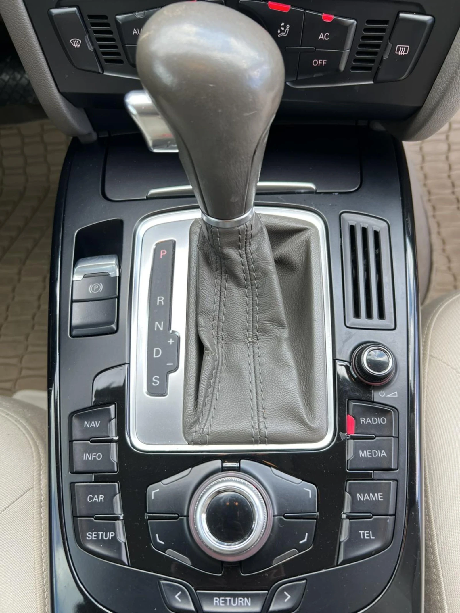 Audi A5 2.7 TDI, снимка 12 - Автомобили и джипове - 54333298