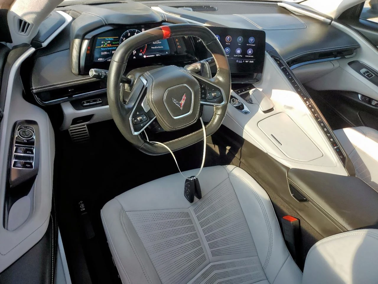Chevrolet Corvette 6.2l Stingray 3Lt, снимка 8 - Автомобили и джипове - 54460618