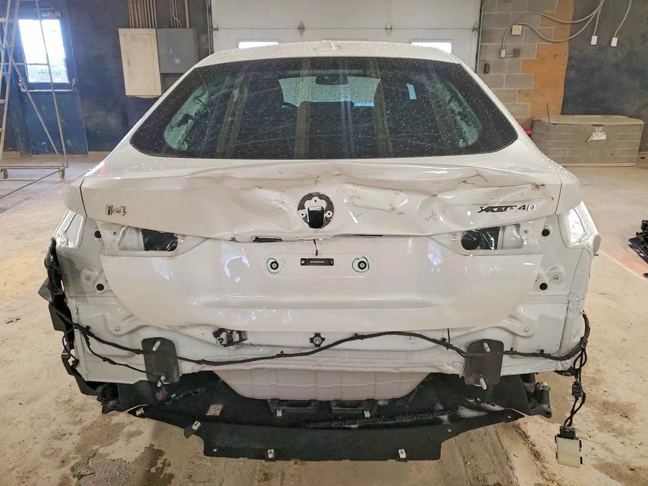 BMW i4 xDrive 40 | Mobile.bg � ����������� 6